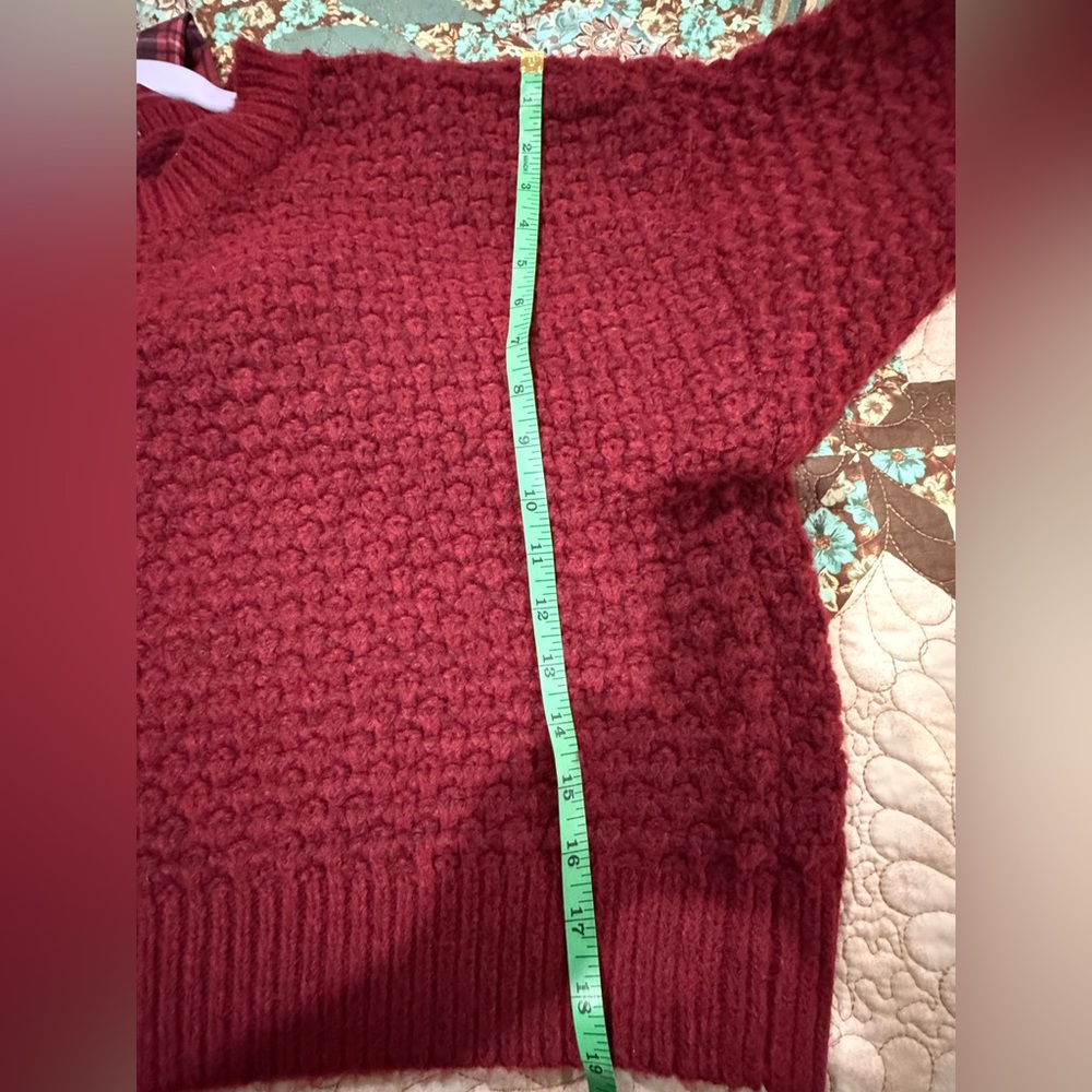 Altar'd State
Betty Plaid Bow Sweater
Size XL - Picture 5 of 6
